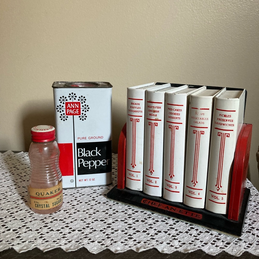 Vintage Decor - Set of 3